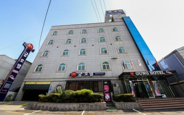 Gung Hotel Jeonju Exterior foto