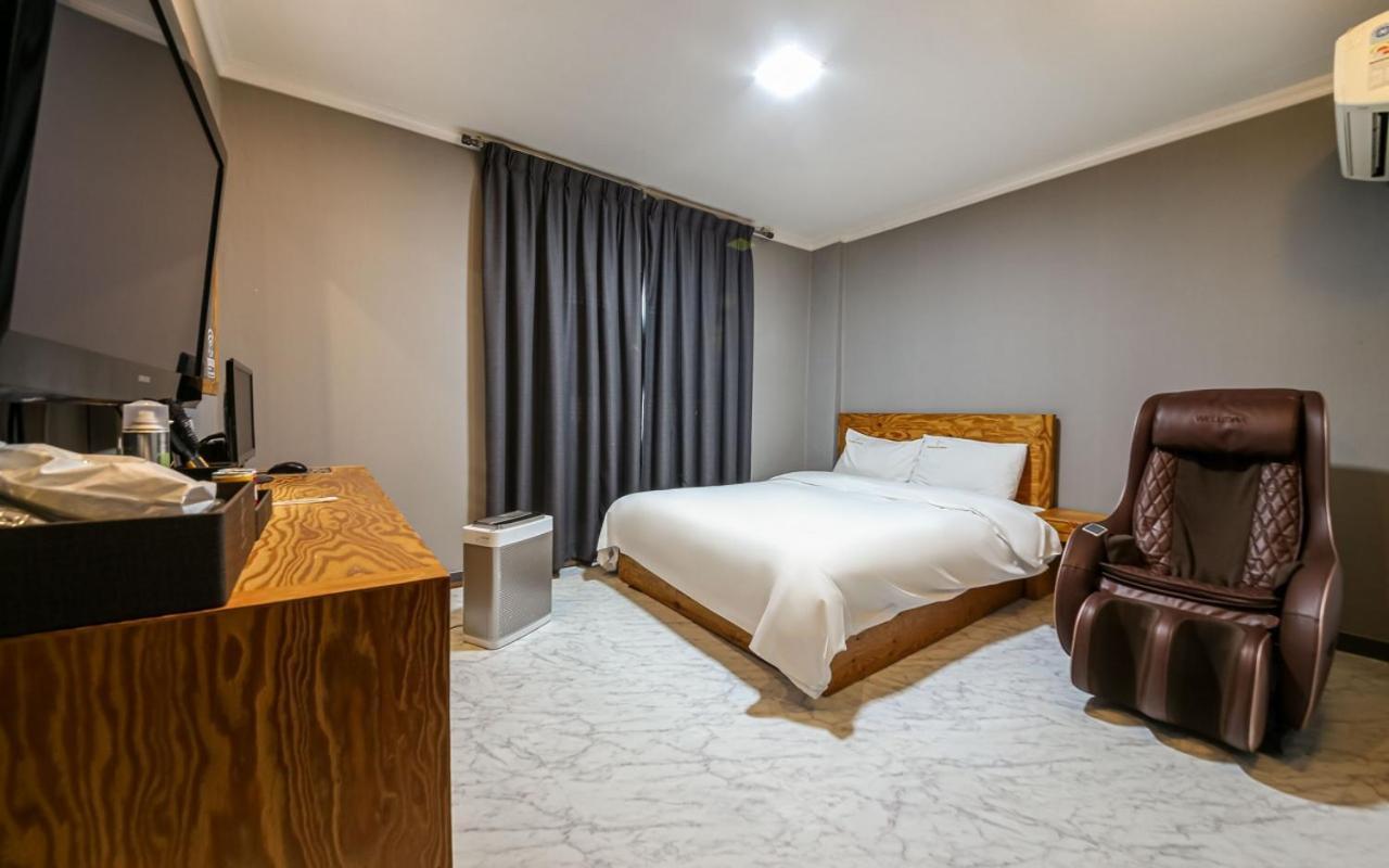 Gung Hotel Jeonju Zimmer foto